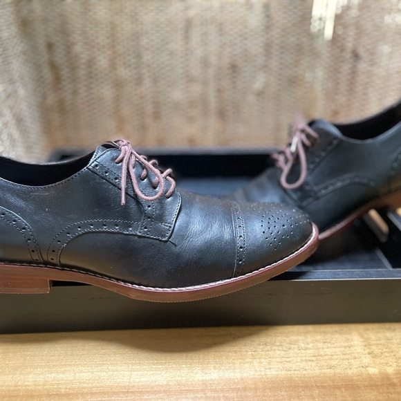 Johnston and Murphy Oxford Brown Sole Black Leather 8.5 - Picture 5 of 6